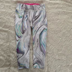 Athleta Girl Capri Leggings